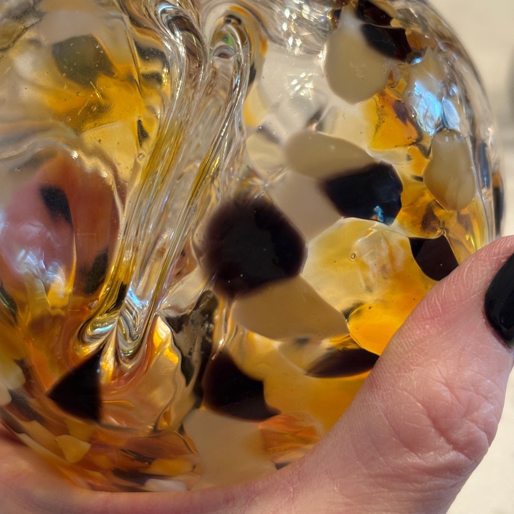Pair of hand blown Witches Balls - Picture 7 of 9